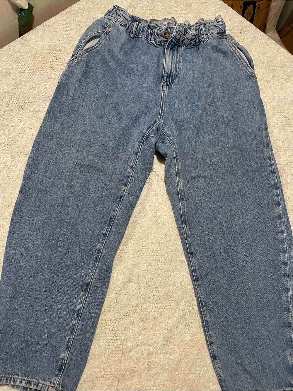 Zara Men's Relaxed Paperbag-Waist Light Blue Jeans